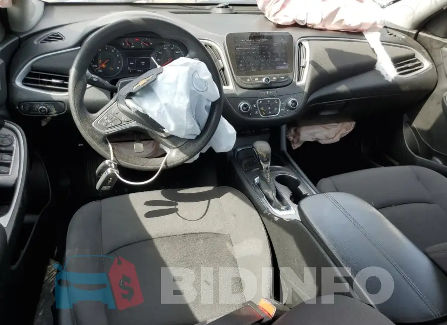 1G1ZD5ST8PF163902 Photo# 8