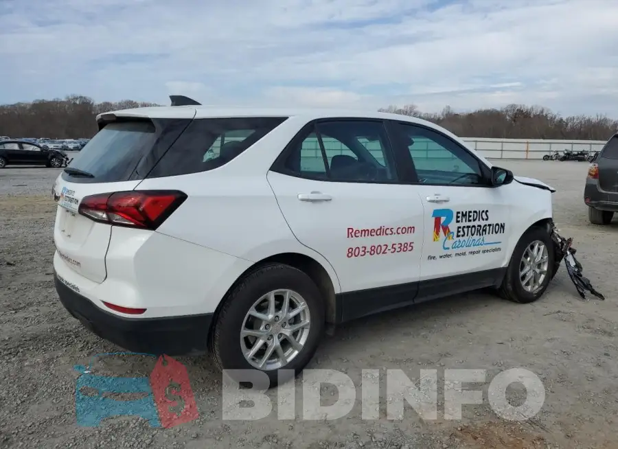 2GNAXHEV9N6102244 Photo# 3