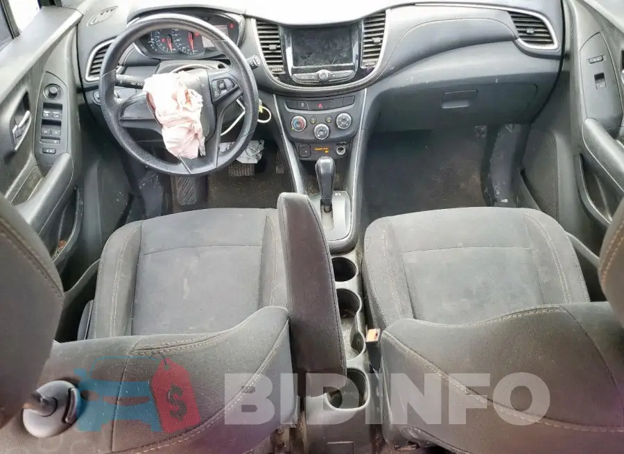 3GNCJKSB2JL239887 Photo# 8