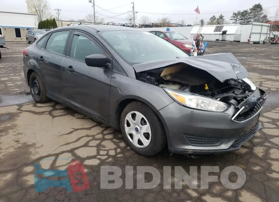 1FADP3E25JL245231 Photo# 4