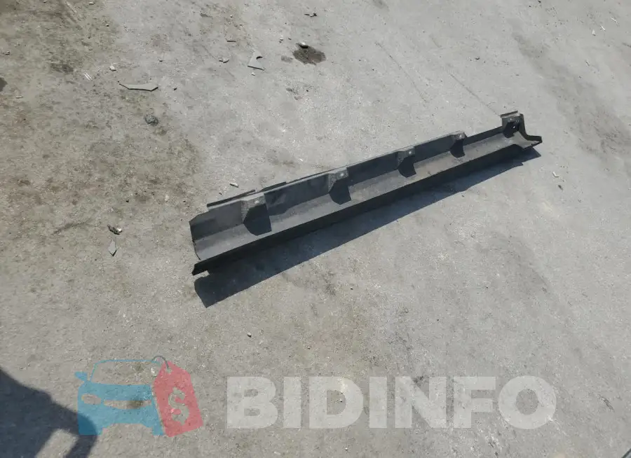 1FADP3E2XHL256607 Photo# 12