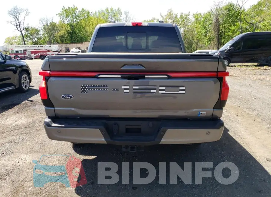 1FT6W1EV7NWG10033 Photo# 6