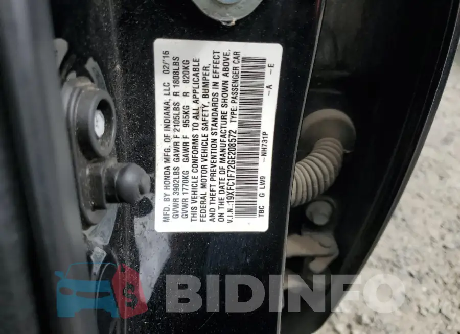 19XFC1F72GE208572 Photo# 12