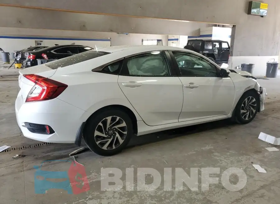 19XFC2F71HE211275 Photo# 3
