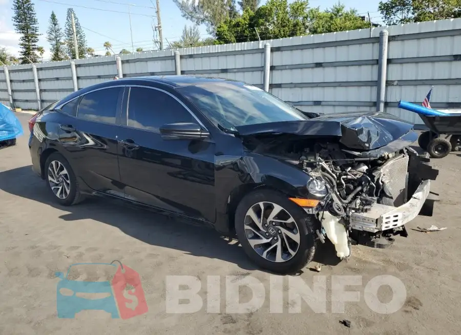 19XFC2F73HE016830 Photo# 4