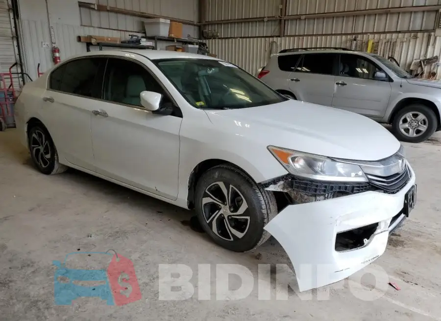 1HGCR2F37HA180911 Photo# 4