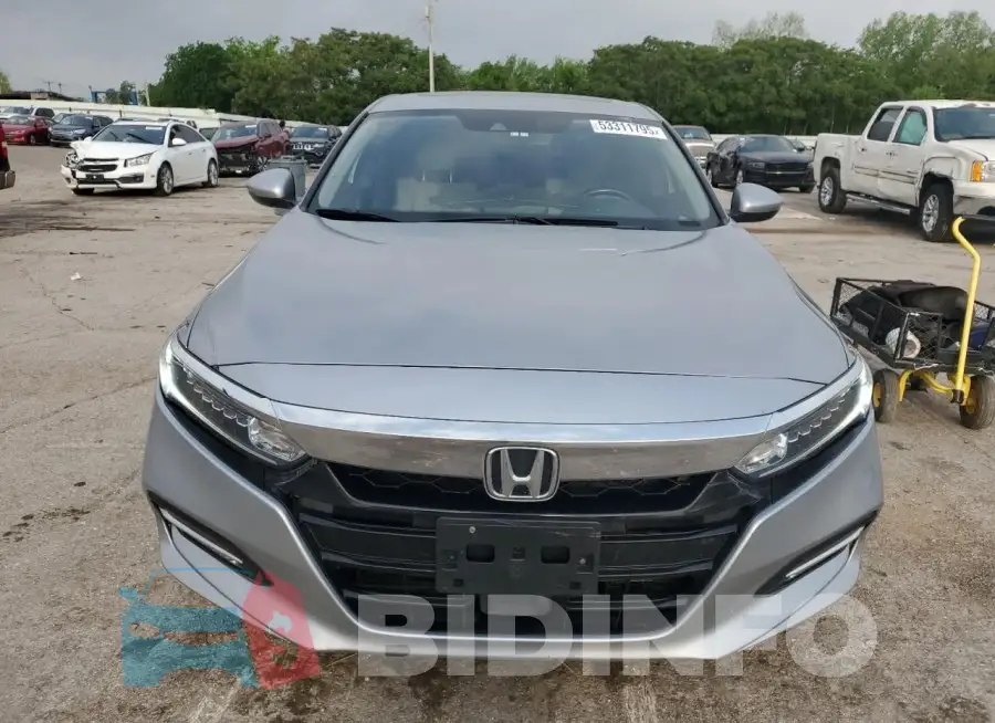 1HGCV3F51KA011834 Photo# 5