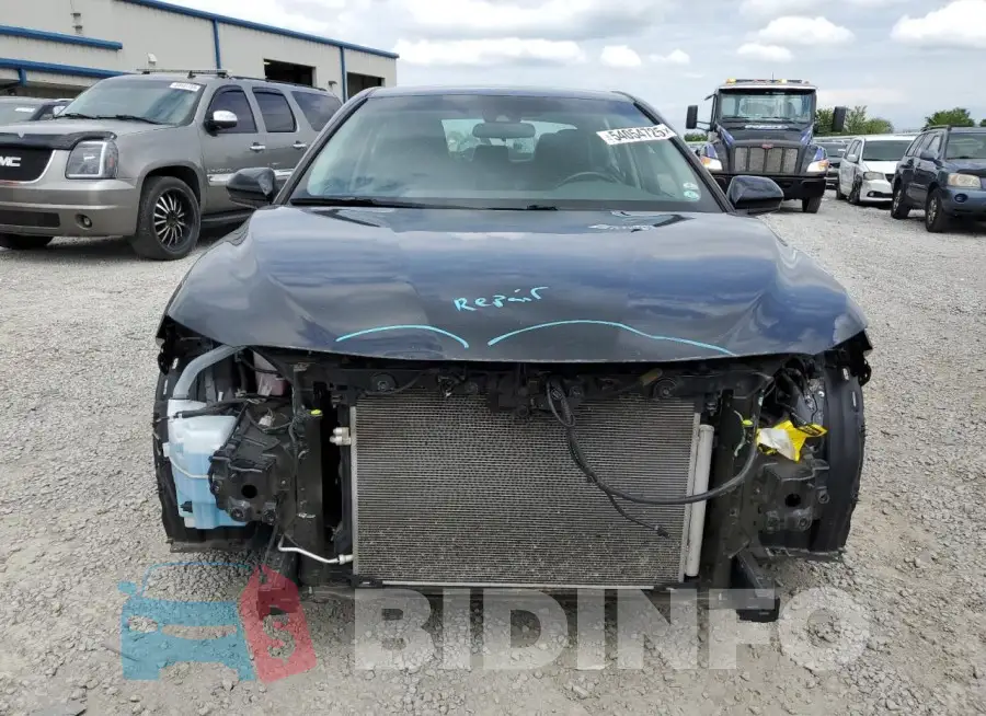 4T1G11AK5LU951742 Photo# 5