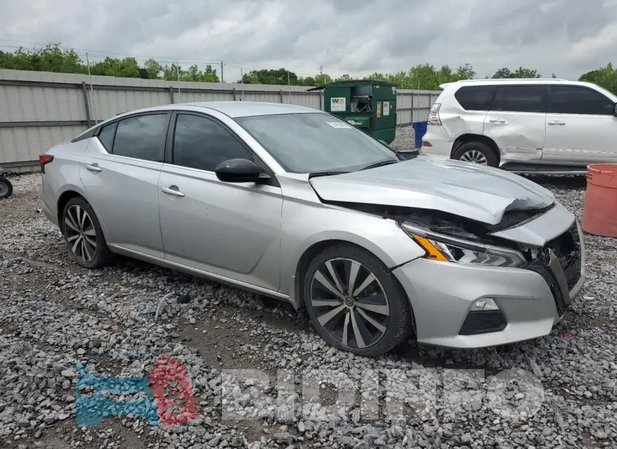 1N4BL4CV7LN312814 Photo# 4