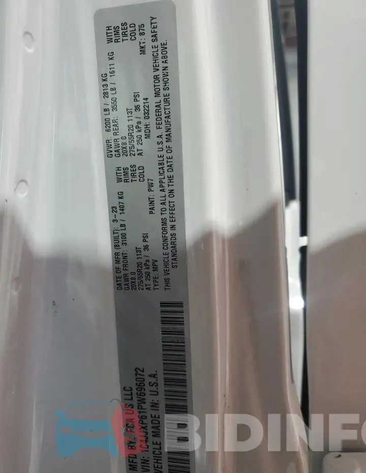 1C4JJXP61PW696072 Photo# 14