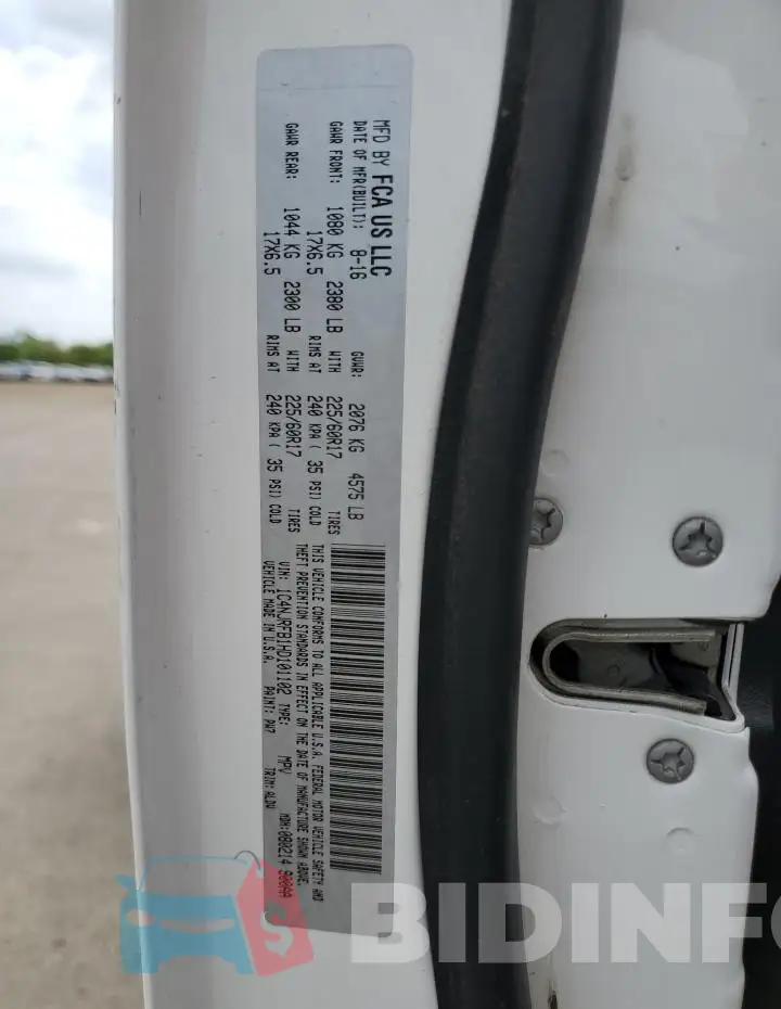 1C4NJRFB1HD101102 Photo# 13