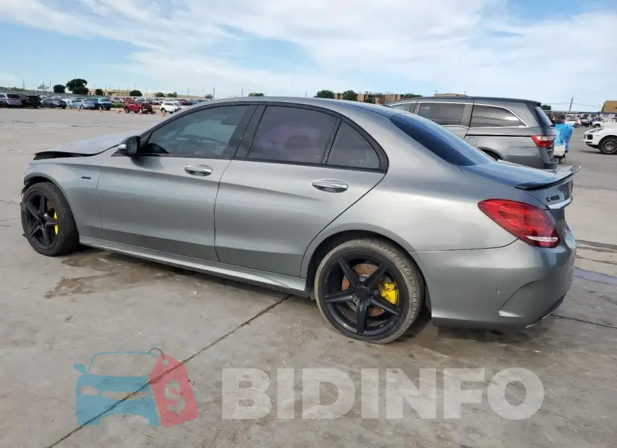 55SWF6EB6GU107831 Photo# 2
