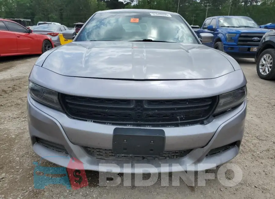2C3CDXHGXGH226908 Photo# 5