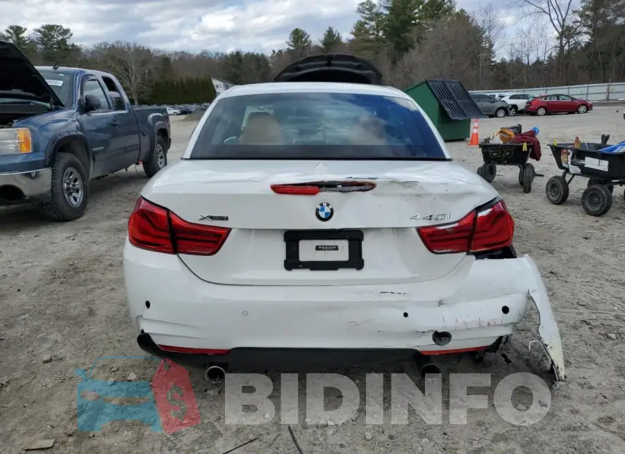 WBA4Z7C58JED47636 Photo# 6