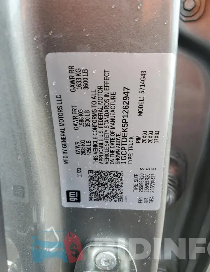 1GCPTDEK5P1262947 Photo# 12