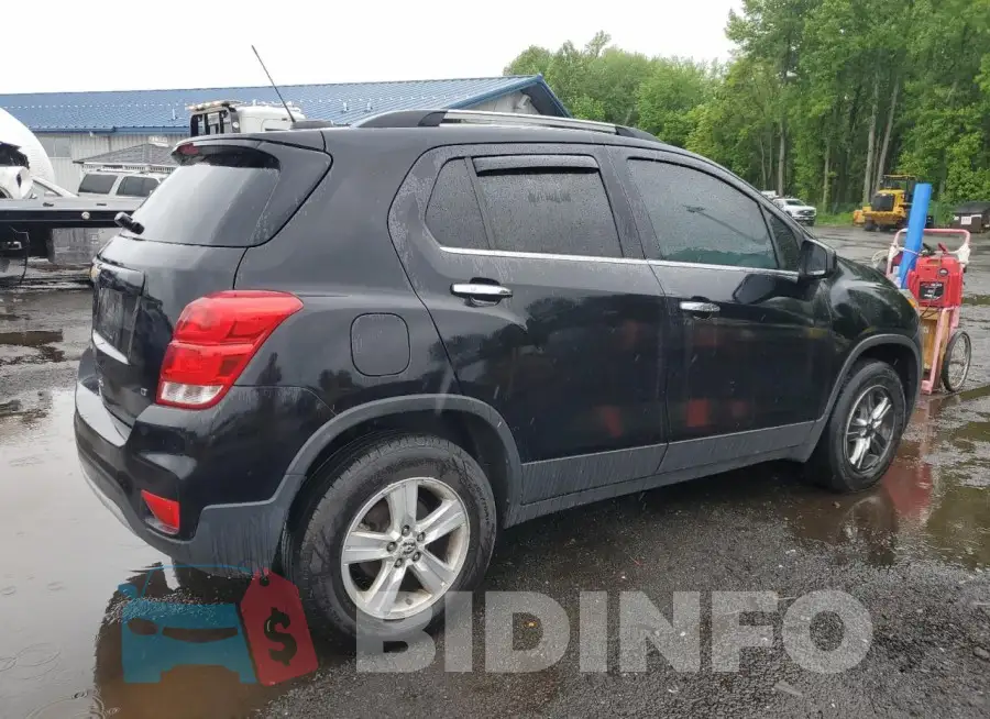 3GNCJPSB1JL256189 Photo# 3