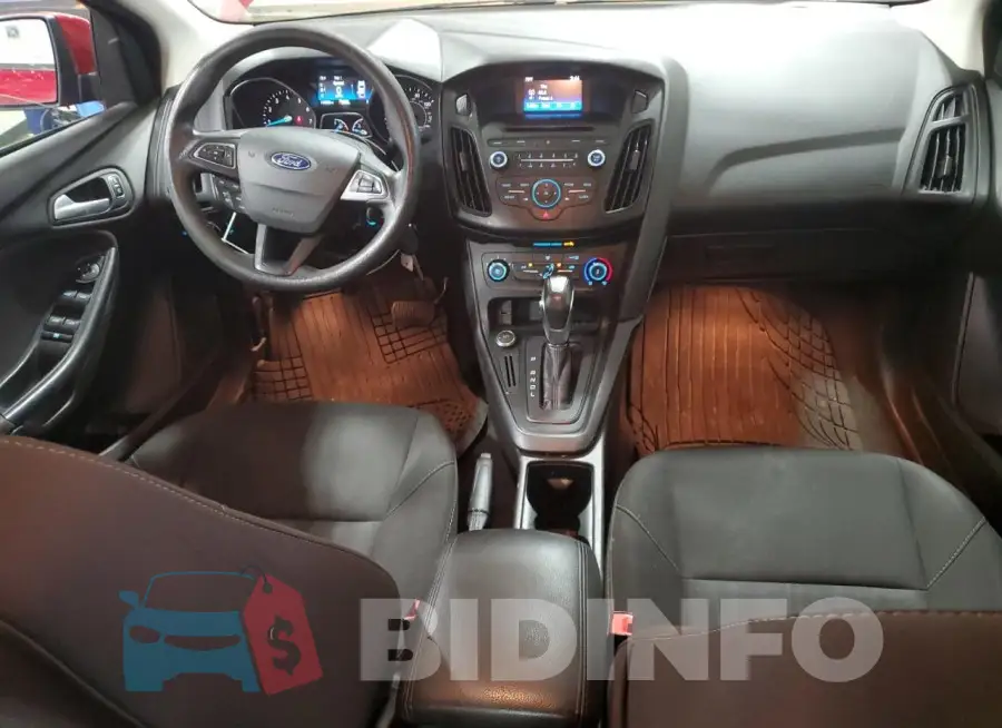 1FADP3F22GL399063 Photo# 8