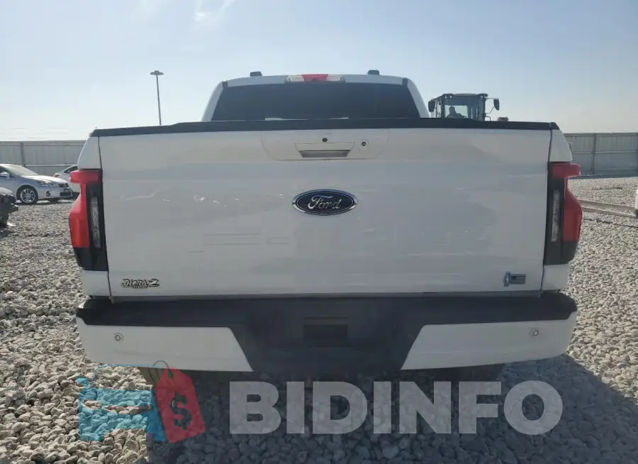 1FT6W1EV3PWG34249 Photo# 6