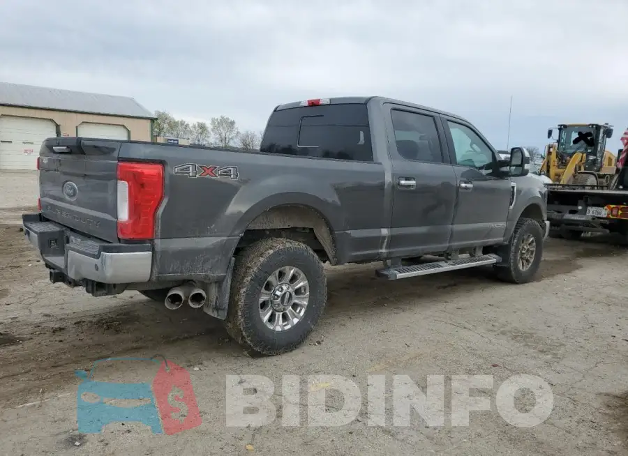 1FT7W2BT1JEC40422 Photo# 3