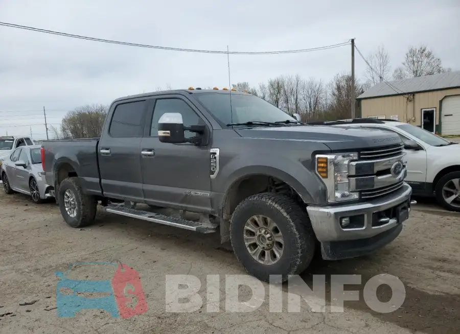 1FT7W2BT1JEC40422 Photo# 4