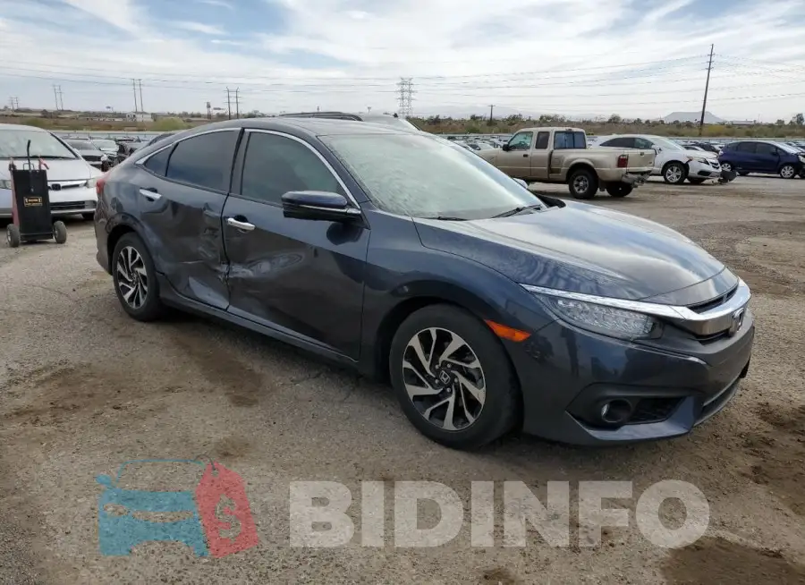 19XFC1F93HE000378 Photo# 4