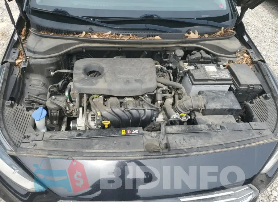 3KPC24A38KE046323 Photo# 11