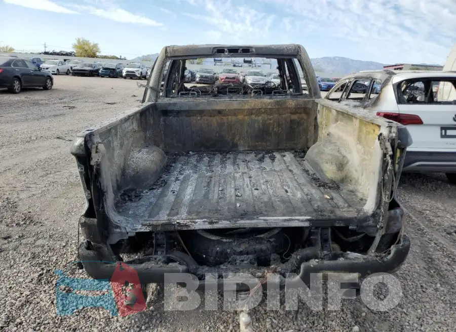 1C6SRFLT7KN811136 Photo# 6