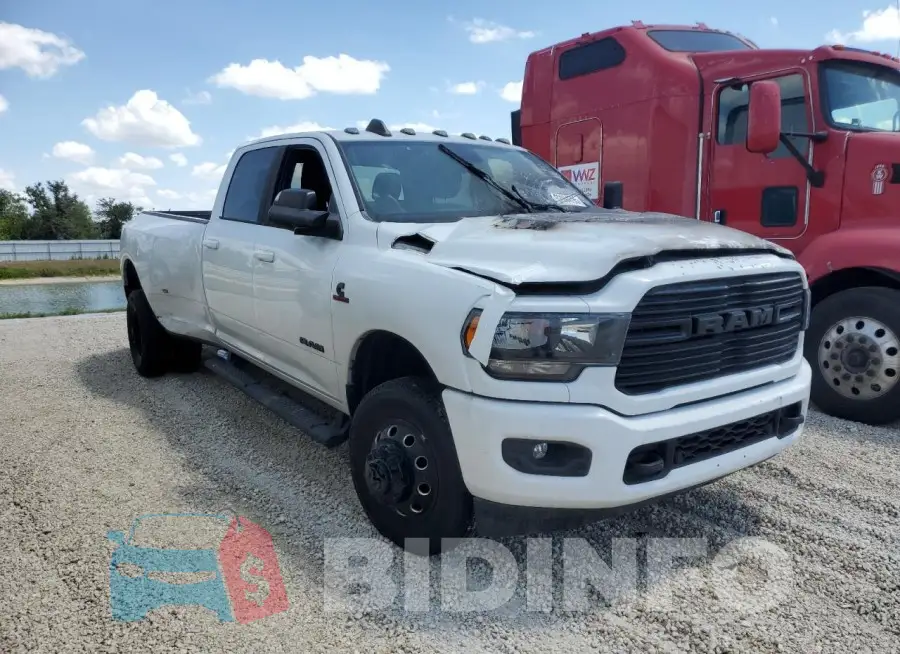 3C63RRHL7MG688240 Photo# 4