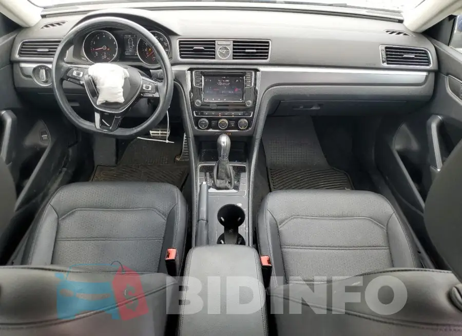 1VWDT7A3XHC065052 Photo# 8