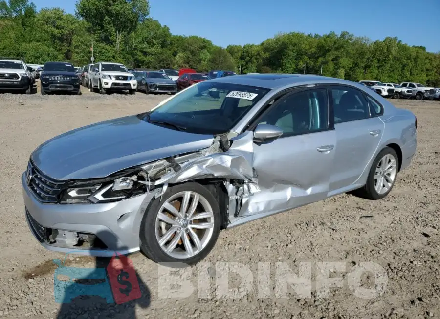 1VWLA7A38KC009068 Photo# 1