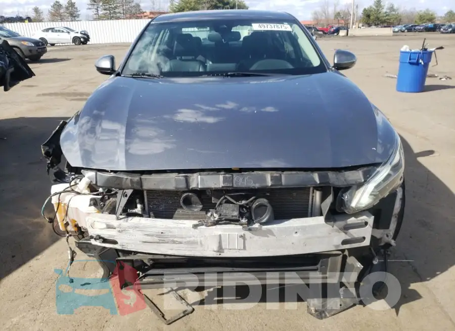 1N4BL4EV1LC158576 Photo# 5