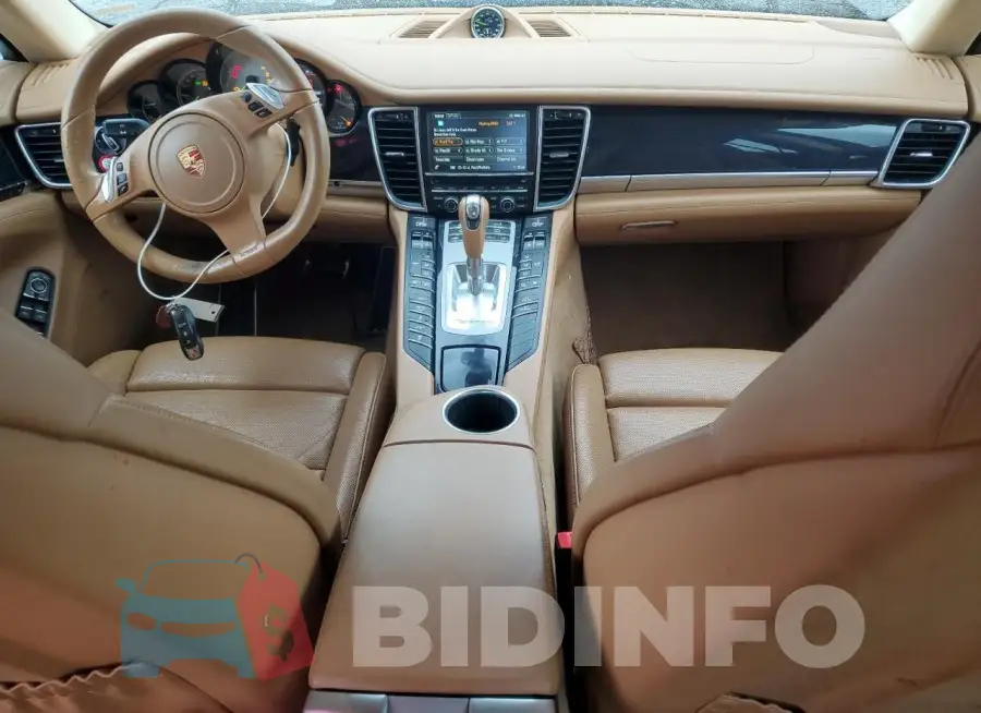 WP0AD2A77GL040200 Photo# 8