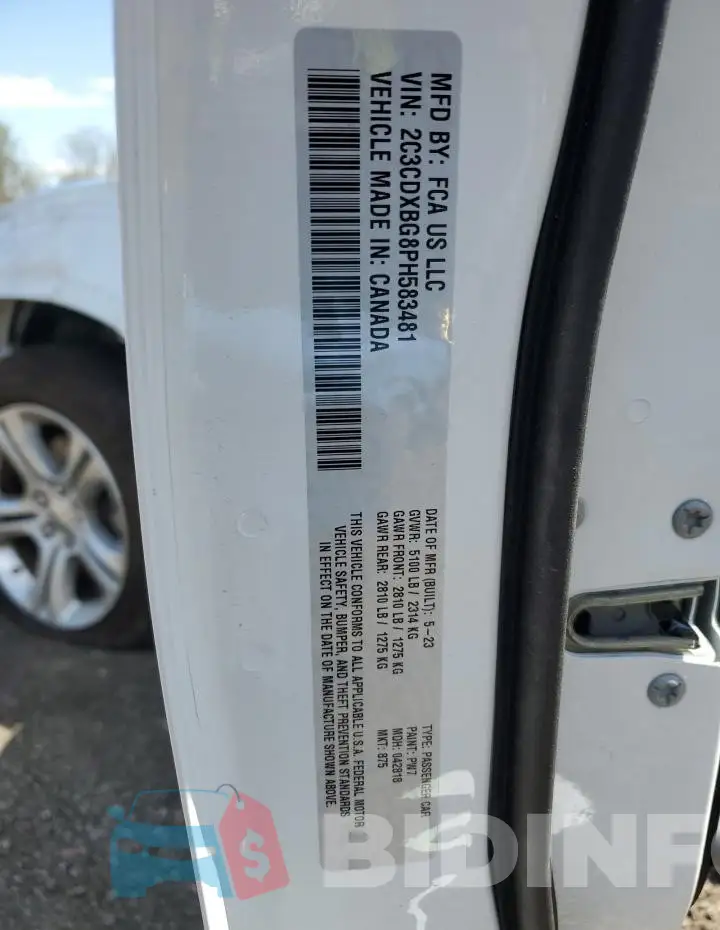 2C3CDXBG8PH583481 Photo# 12