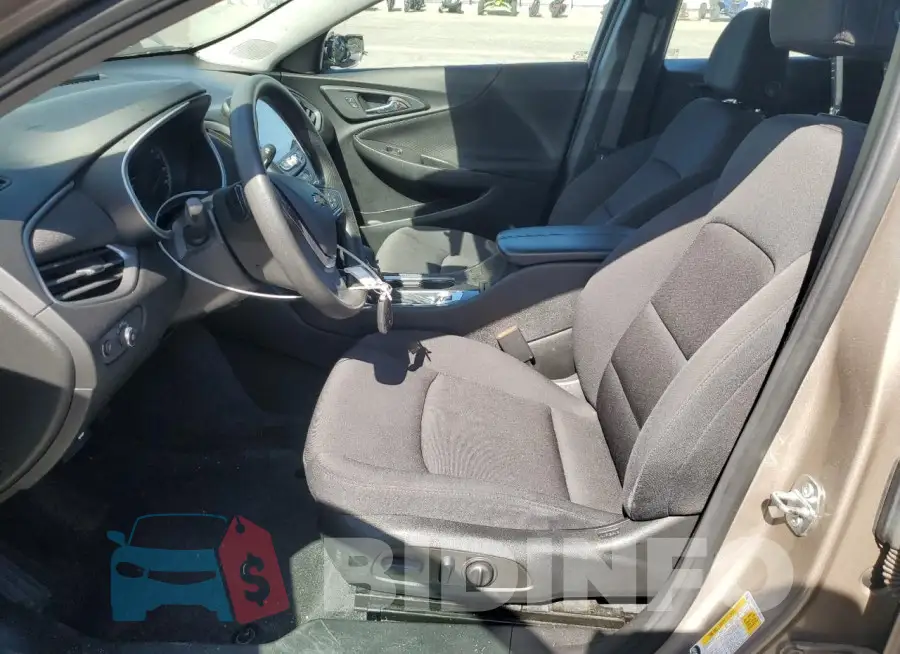 1G1ZD5ST3PF178131 Photo# 7