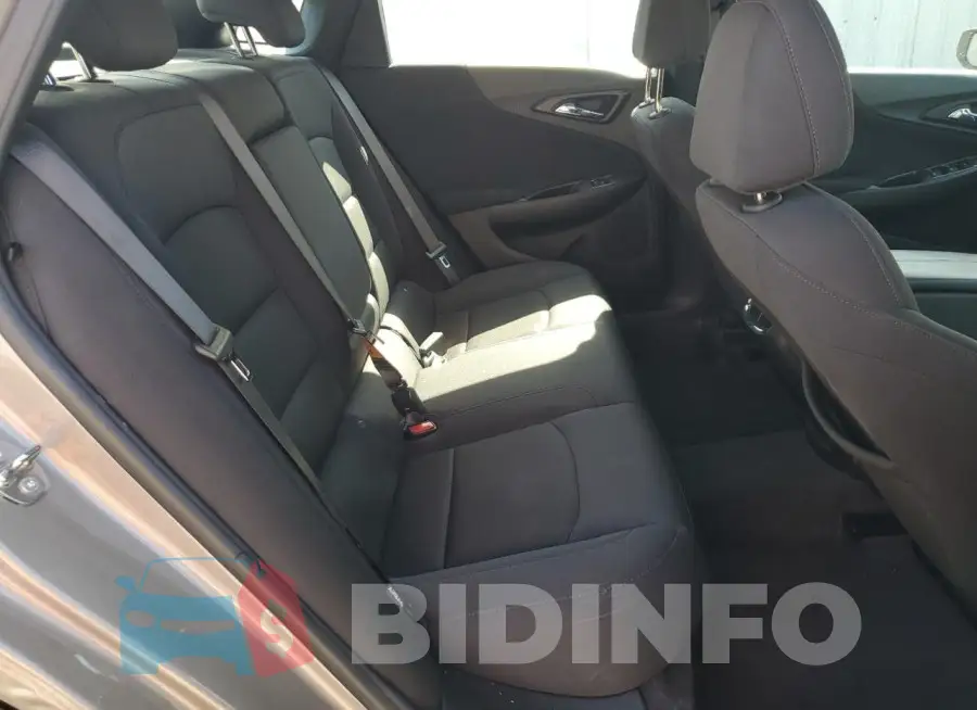 1G1ZD5ST3PF178131 Photo# 10