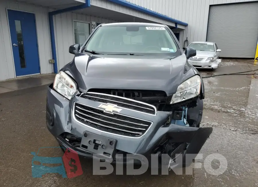 3GNCJNSB6GL245038 Photo# 5
