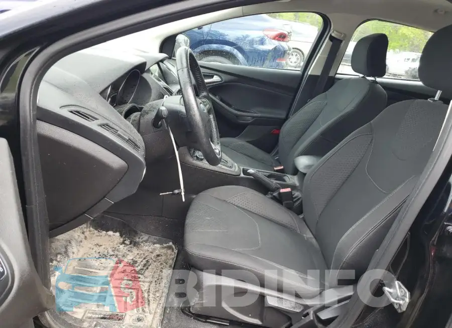 1FADP3F27GL209788 Photo# 7