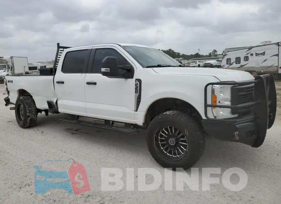1FT8W3BAXPED55876 Photo# 4