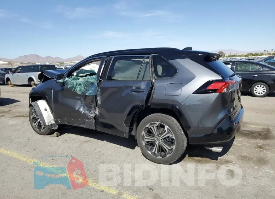 JTMEB3FV4PD158185 Photo# 2