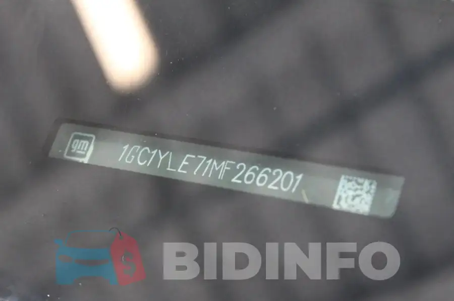 1GC1YLE71MF266201 Photo# 10