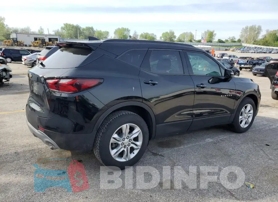 3GNKBHRS1LS592633 Photo# 3