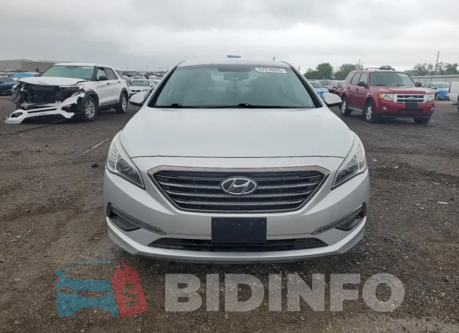 5NPE24AA3GH432349 Photo# 5