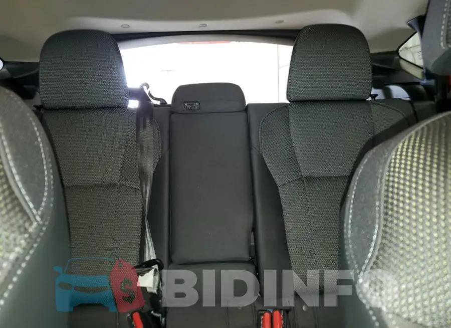 JF2GUADC6RH859476 Photo# 10