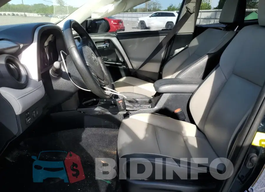 JTMDJREV5HD112708 Photo# 7