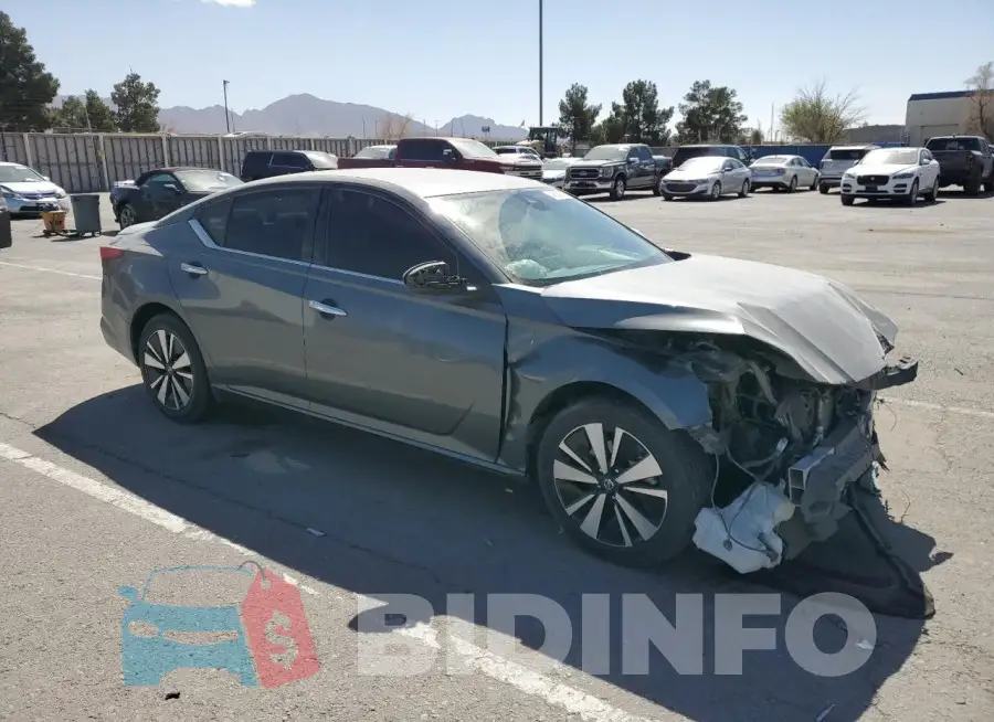 1N4BL4DV8MN333140 Photo# 4