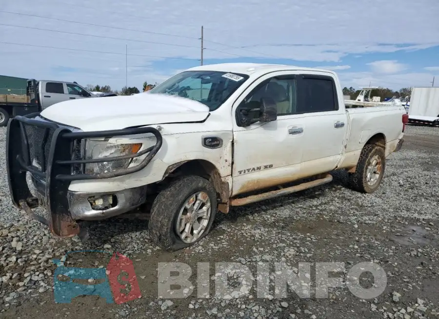 1N6BA1F34HN512062 Photo# 1