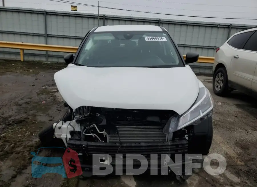 3N1CP5BV2PL494540 Photo# 5