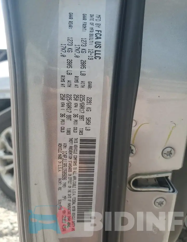 1C4PJLLB5LD585696 Photo# 13