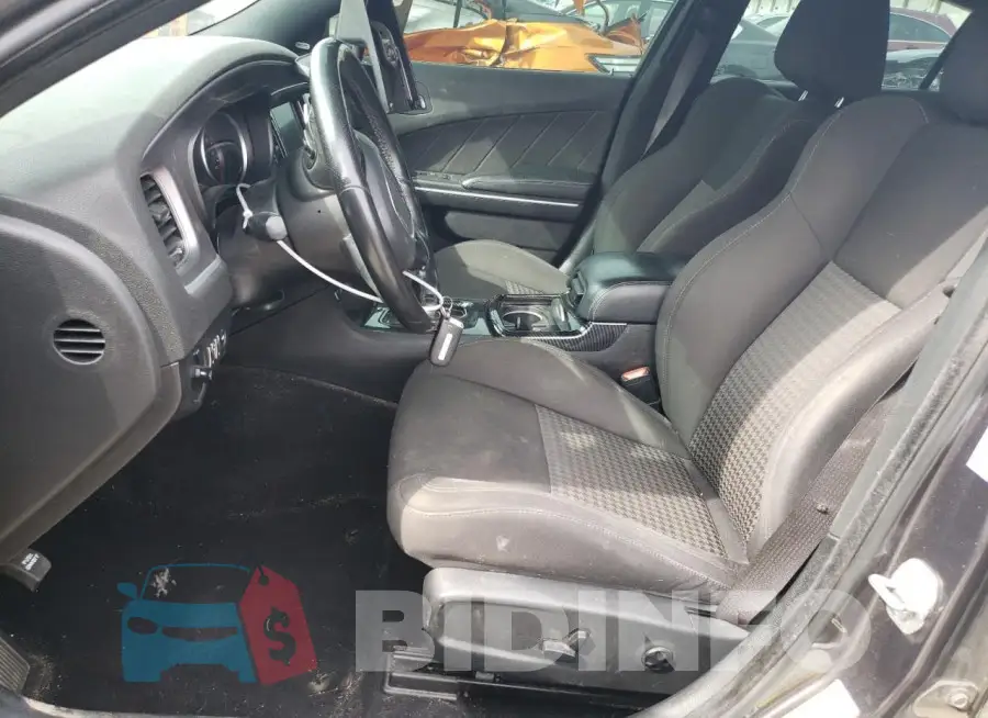 2C3CDXHG3KH678143 Photo# 7