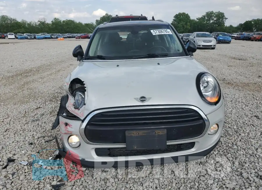 WMWXU1C52J2F81037 Photo# 5